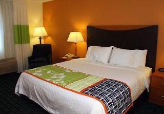 Hotel Fairfield & 3*
