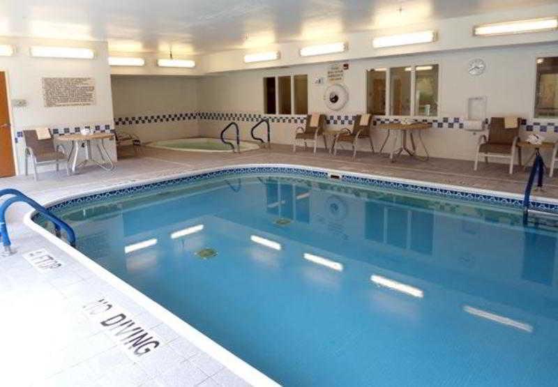 Hotel Fairfield & 3*