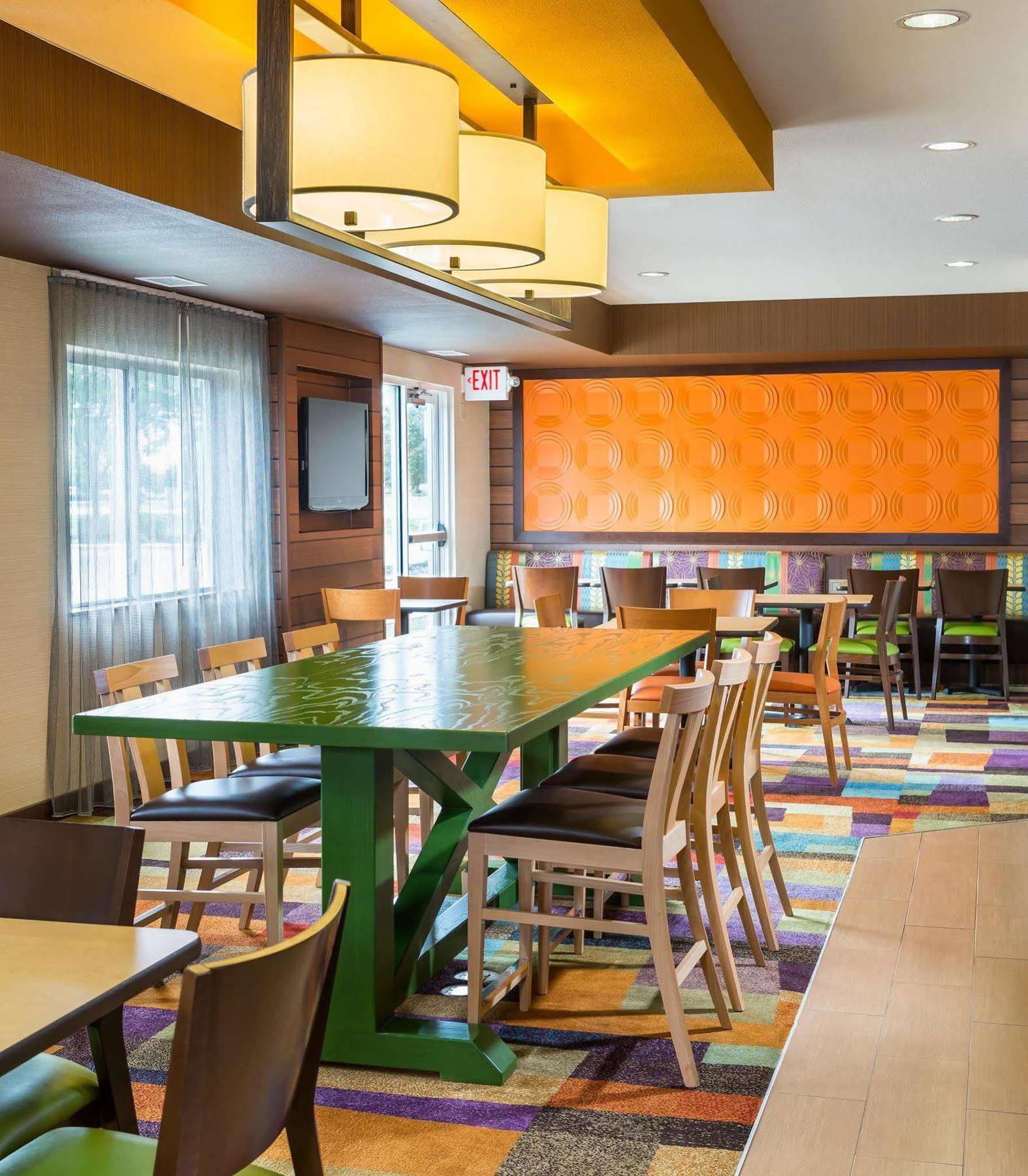 Hotel Fairfield &